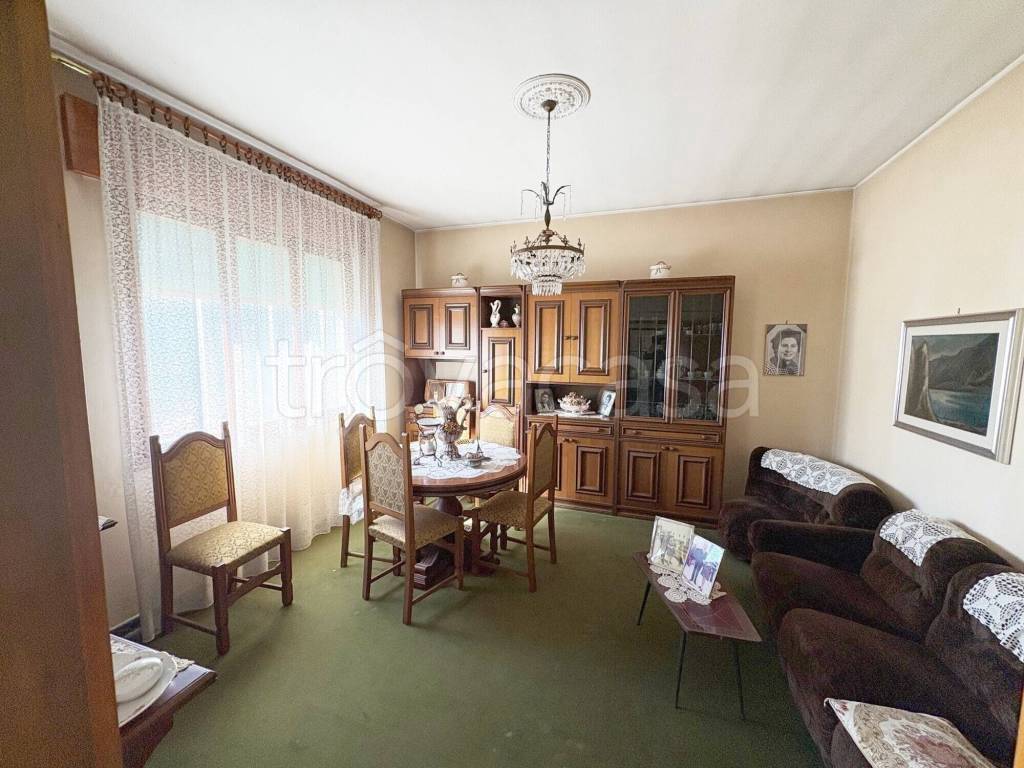 casa indipendente in vendita a Mira in zona Giovanni XXIII