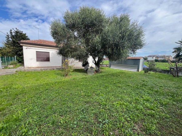 casa indipendente in vendita a Mira