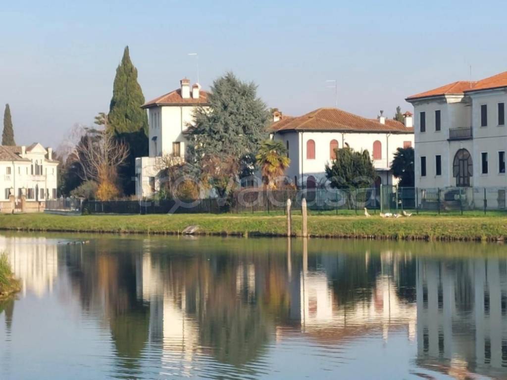 casa indipendente in vendita a Mira