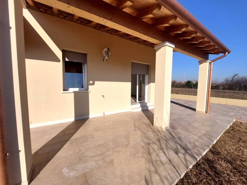 casa indipendente in vendita a Mira in zona Piazza Vecchia