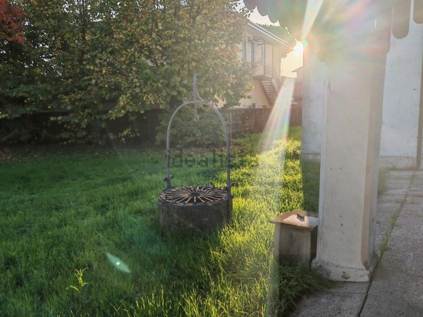 casa indipendente in vendita a Mira in zona Piazza Vecchia