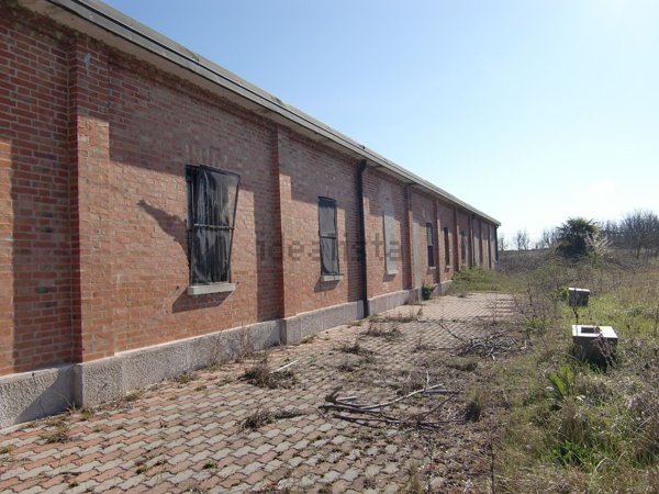 capannone in vendita a Mira