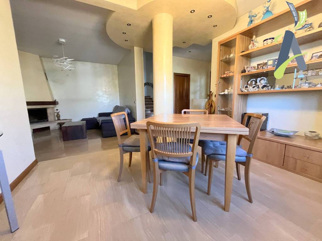 casa indipendente in vendita a Mira in zona Giovanni XXIII