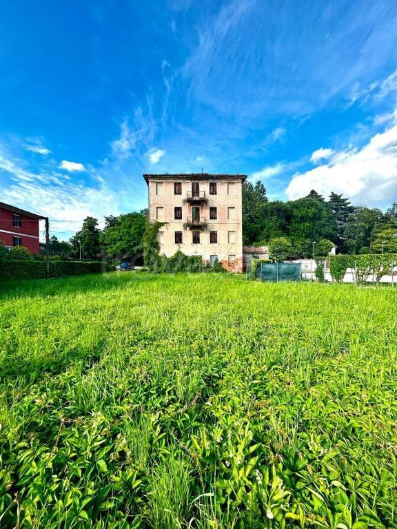 casa indipendente in vendita a Mira in zona Marano