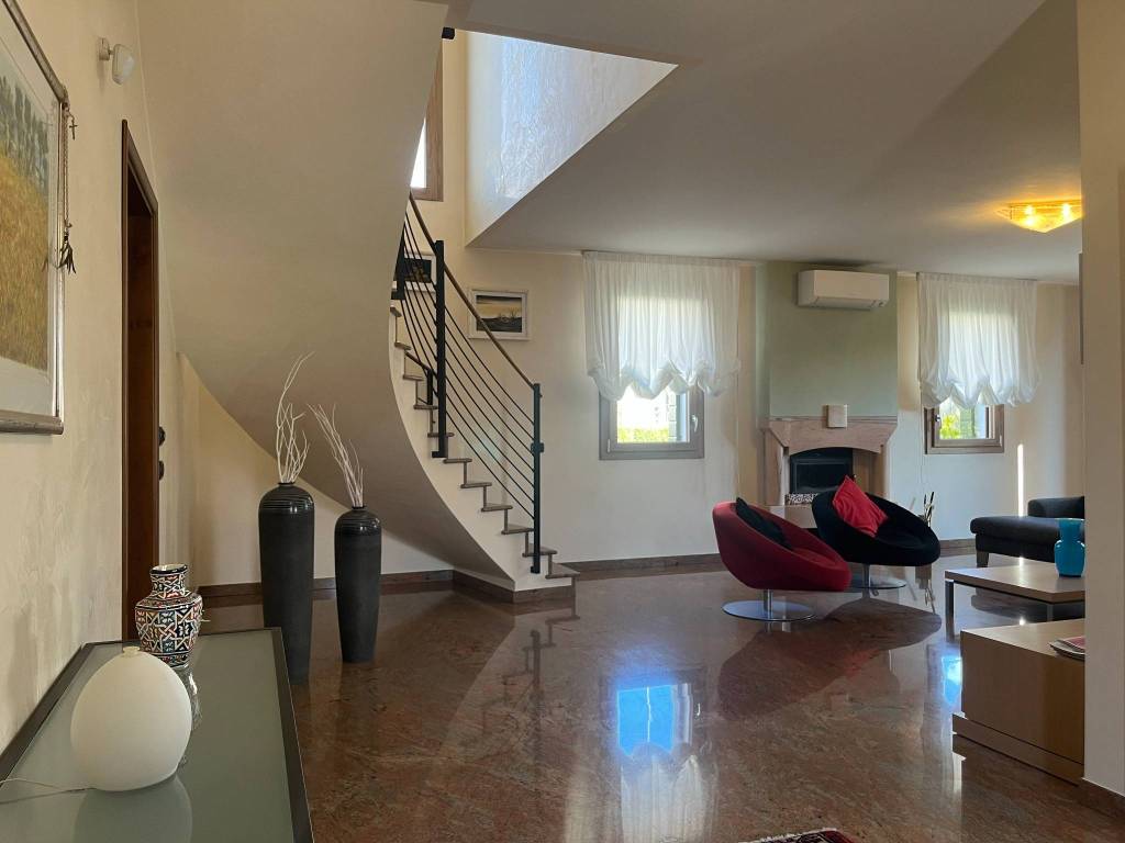 casa indipendente in vendita a Mira in zona Giovanni XXIII