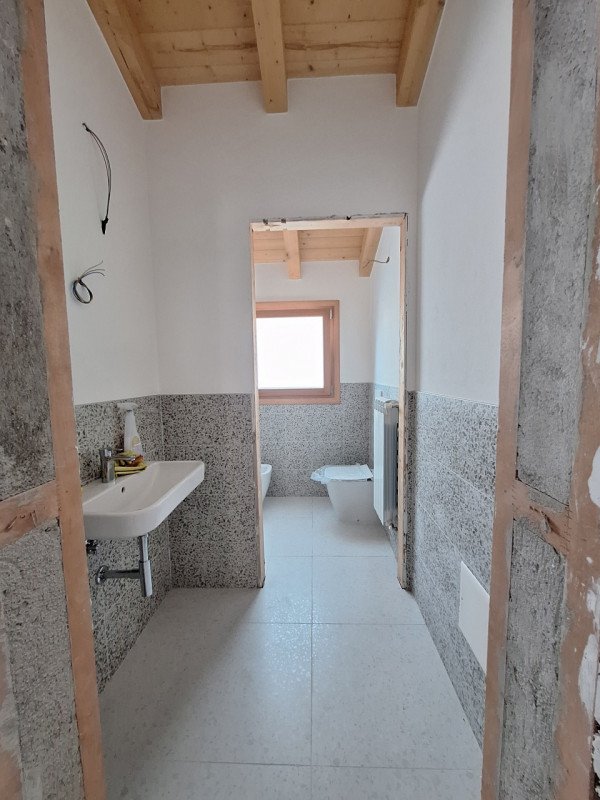 casa semindipendente in vendita a Mira in zona Marano