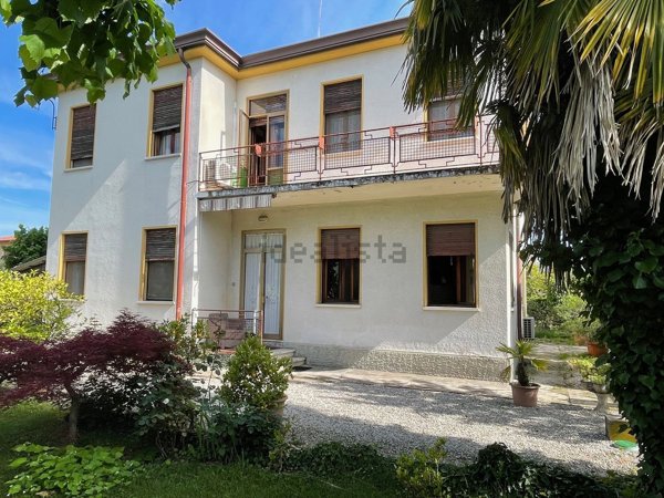casa indipendente in vendita a Mira