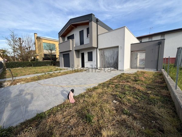 casa indipendente in vendita a Mira