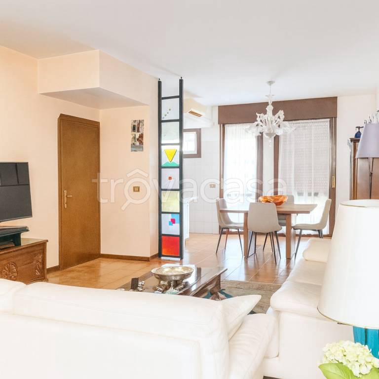 casa indipendente in vendita a Mira