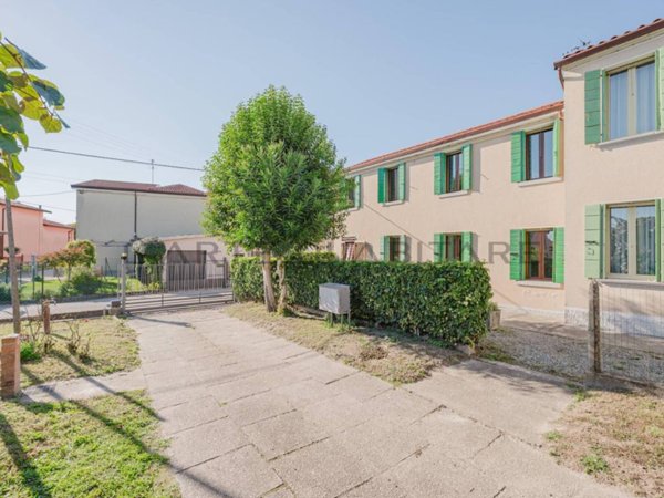 casa indipendente in vendita a Mira in zona Giovanni XXIII