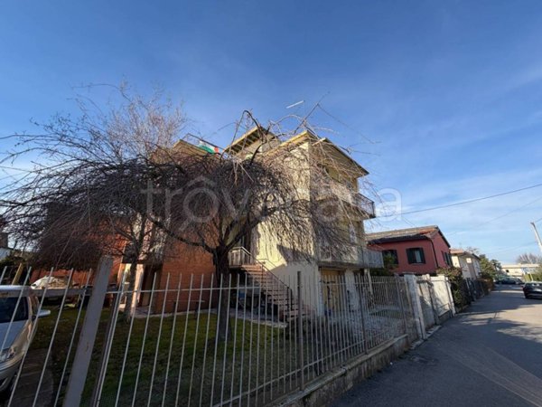 appartamento in vendita a Mira in zona Giovanni XXIII