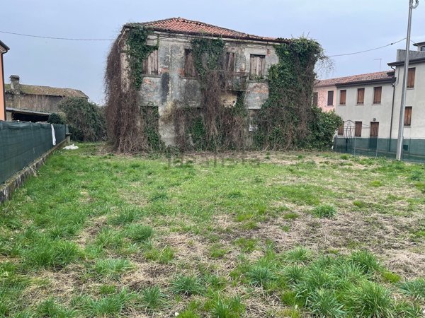 casa indipendente in vendita a Mira
