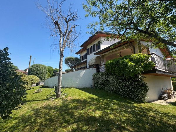 casa indipendente in vendita a Mira