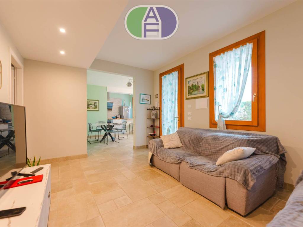 casa indipendente in vendita a Mira in zona Giovanni XXIII
