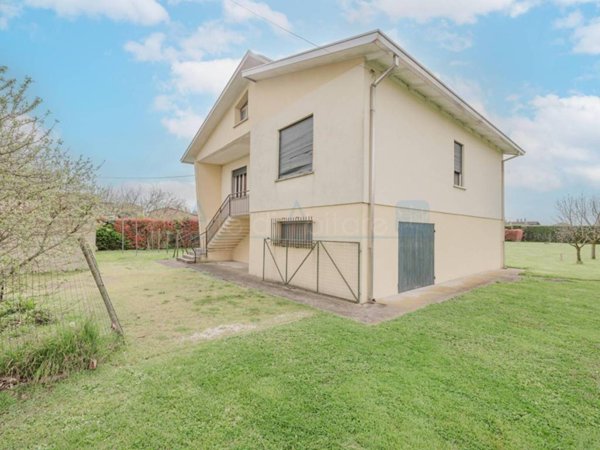 casa indipendente in vendita a Mira in zona Giovanni XXIII