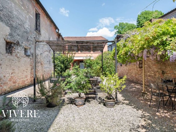intera palazzina in vendita a Mira