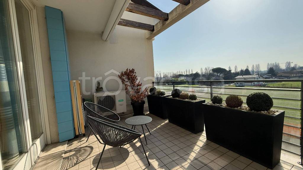 appartamento in vendita a Mira in zona Giovanni XXIII