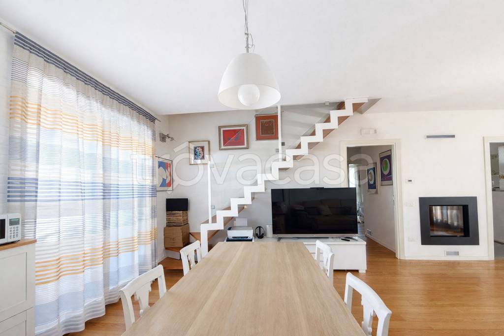 appartamento in vendita a Mira in zona Giovanni XXIII