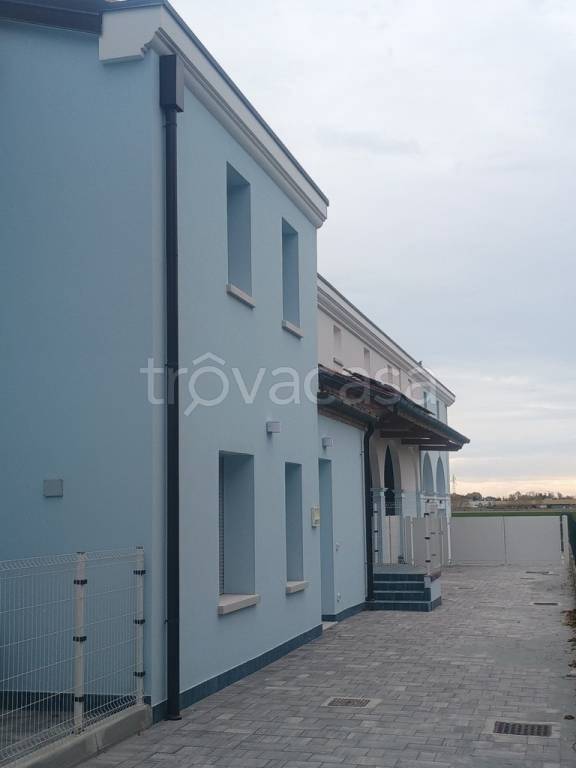 appartamento in vendita a Mira in zona Piazza Vecchia