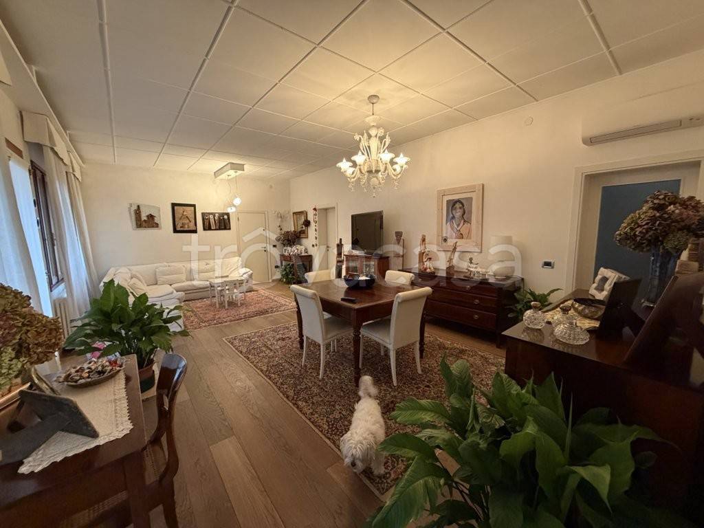 casa indipendente in vendita a Mira in zona Giovanni XXIII