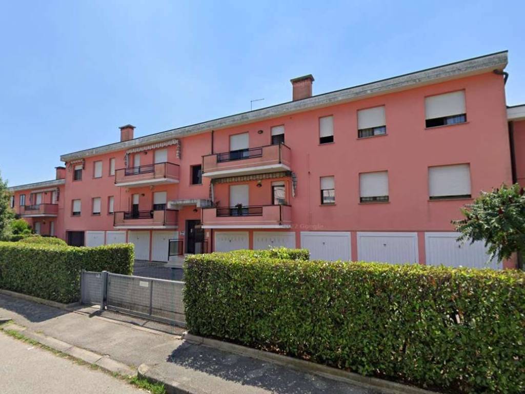 appartamento in vendita a Mira in zona Piazza Vecchia