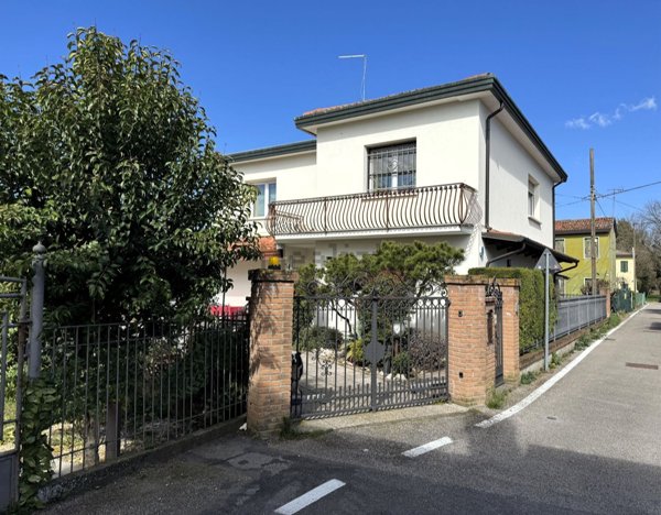 casa indipendente in vendita a Mira