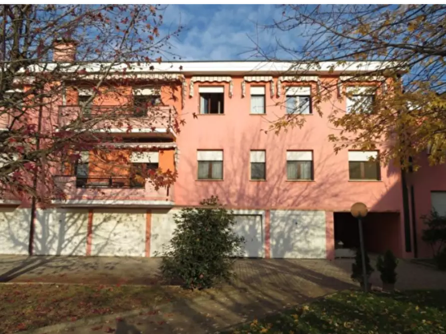 appartamento in vendita a Mira in zona Piazza Vecchia