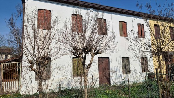 casa indipendente in vendita a Mira