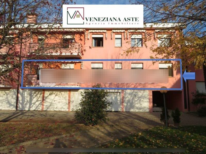appartamento in vendita a Mira in zona Piazza Vecchia