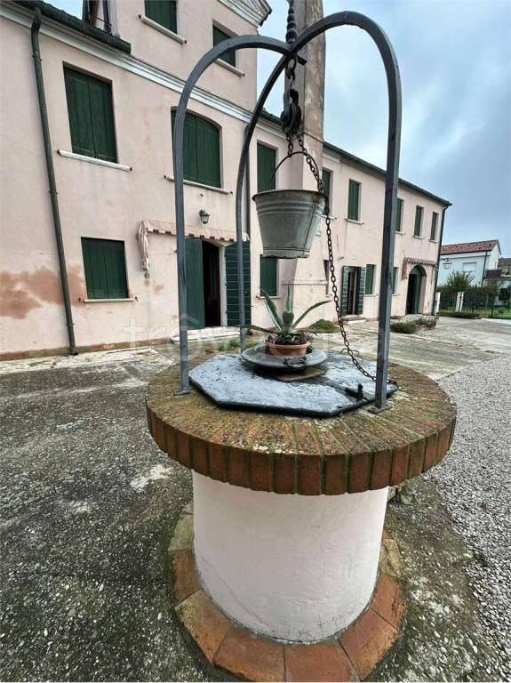 casa indipendente in vendita a Mira in zona Giovanni XXIII