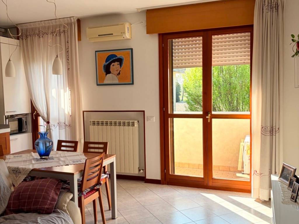 appartamento in vendita a Mira in zona Piazza Vecchia