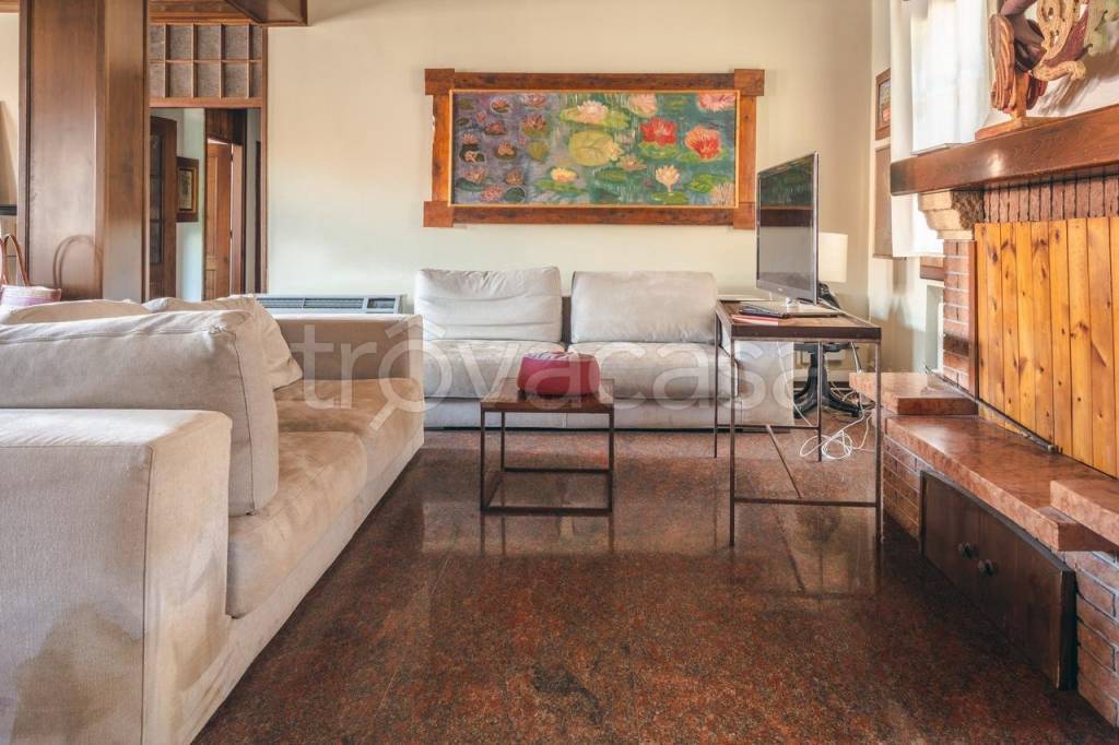 appartamento in vendita a Mira in zona Giovanni XXIII