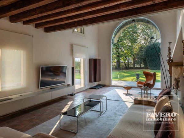 casa indipendente in vendita a Mira