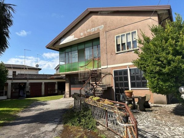 casa indipendente in vendita a Mira