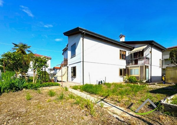 casa indipendente in vendita a Mira