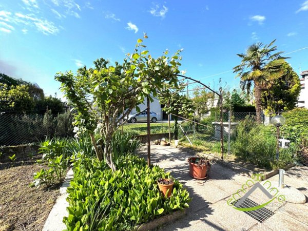 casa indipendente in vendita a Mira
