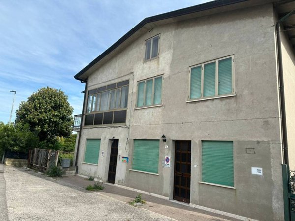 casa indipendente in vendita a Mira