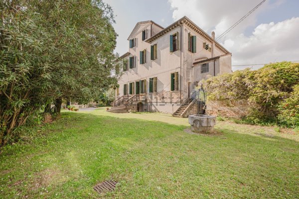 casa indipendente in vendita a Mira