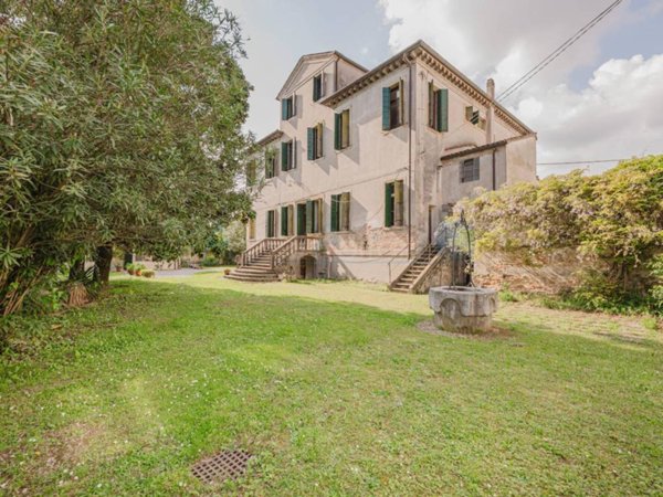 villa in vendita a Mira