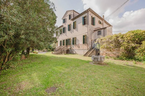 villa in vendita a Mira
