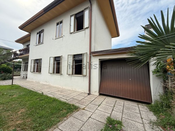 casa indipendente in vendita a Mira