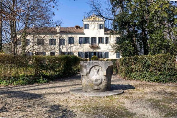 casa indipendente in vendita a Mira