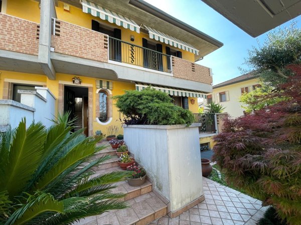 casa indipendente in vendita a Mira