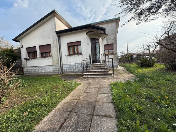 casa indipendente in vendita a Mira