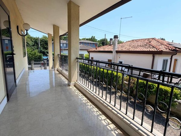 casa indipendente in vendita a Mira in zona Giovanni XXIII