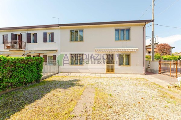 appartamento in vendita a Mira in zona Giovanni XXIII