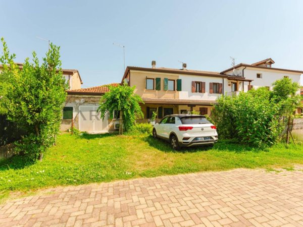 casa indipendente in vendita a Mira in zona Giovanni XXIII