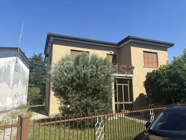 casa indipendente in vendita a Mira in zona Giovanni XXIII