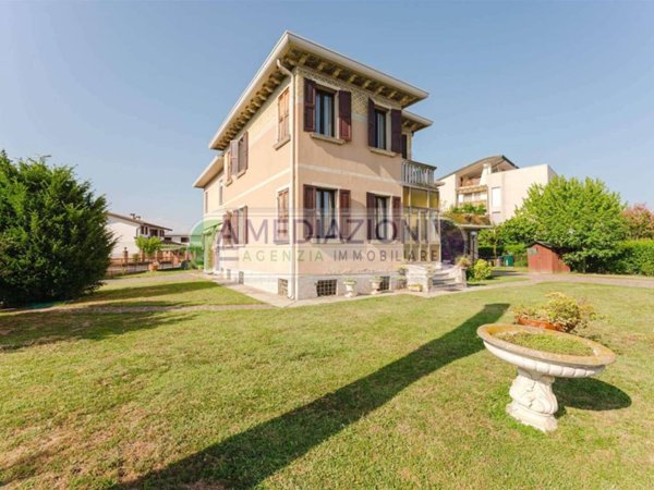 casa indipendente in vendita a Mira in zona Giovanni XXIII