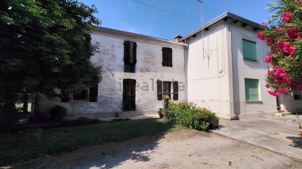 casale in vendita a Mira